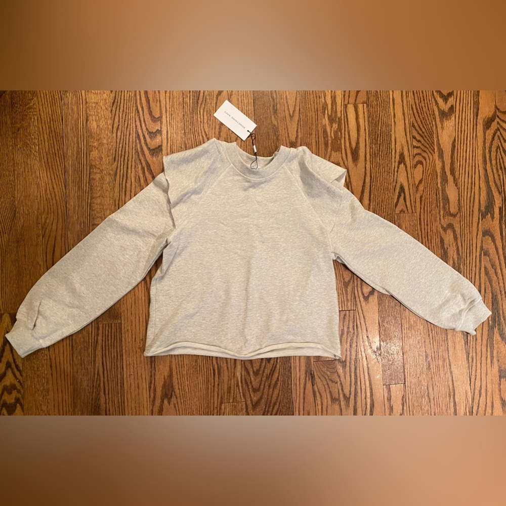 NWT Something Navy Meghan Ruffle Shoulder Sweatshirt in Heather Gray - XS